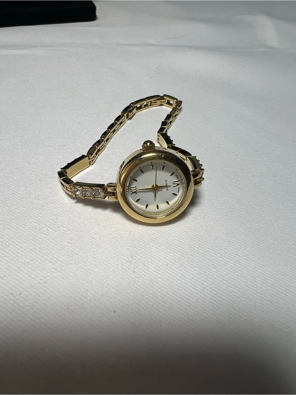 QUARTZ Watch Women Gold Tone Rhinestone Thin Band Needs Battery